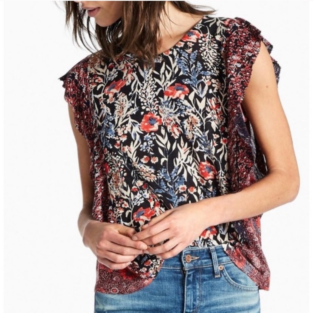 Lucky🍀Brand Mixed Print Ruffle Top